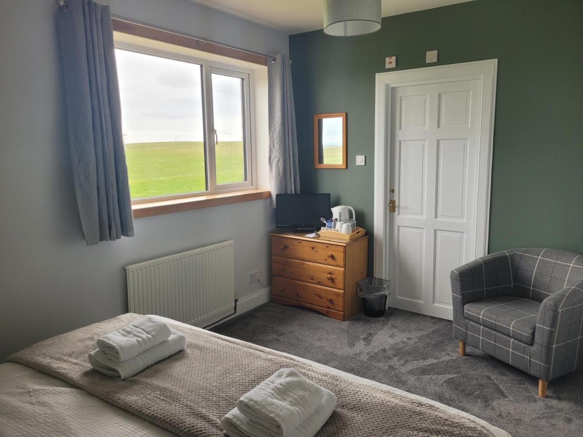 Lindisfarne Bed & Breakfast Stromness Bagian luar foto