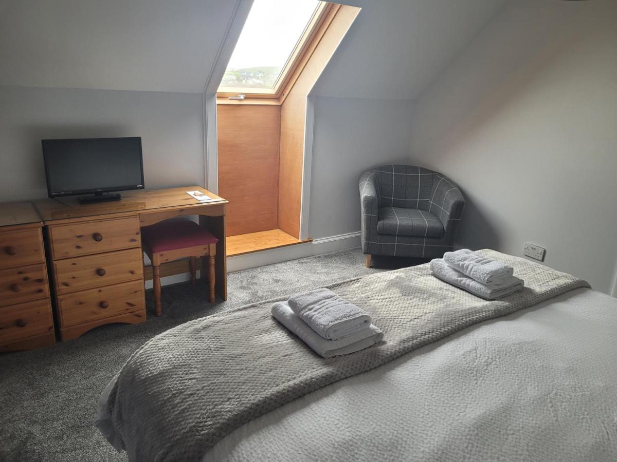 Lindisfarne Bed & Breakfast Stromness Bagian luar foto